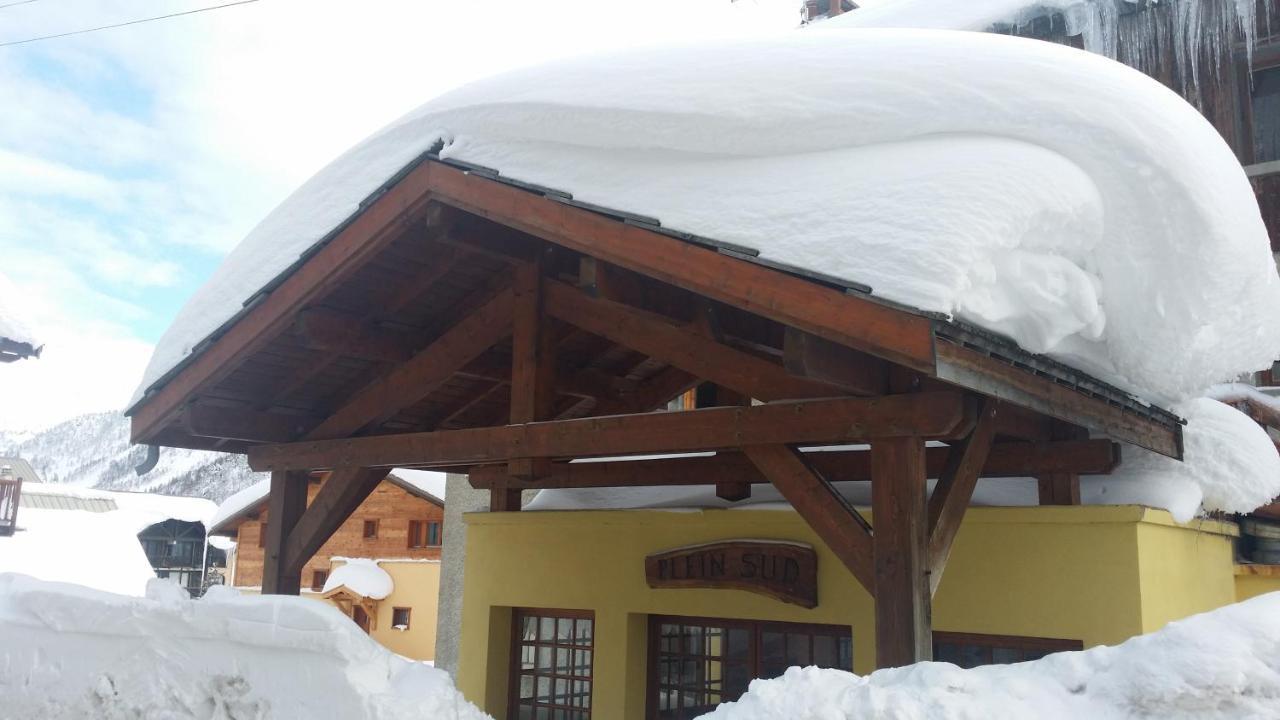 Chalet Plein Sud Монженевр Екстер'єр фото